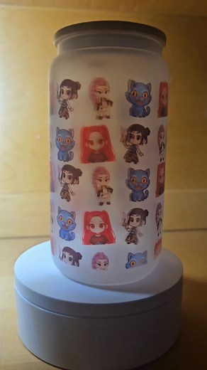 🎀 Viens suivre les tendances avec nous Découvre des créations uniques, actuelles et faites avec passion ✨ 20$ | Design Unique