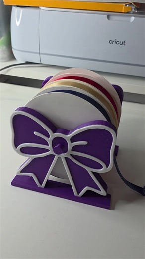 3d Printed Bow Holder for your ribbon. Holds 4 rolls and great when making leis. #3d #3dprint #ribbonholder #lei #fyp