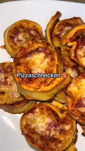 Pizzaschnecken 🍕 #rezepte #fyp #viral #kochen #essen