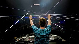 44K views · 2.8K reactions | The most requested Will Atkinson record of the summer has landed. A huge moment in all of Will’s recent headline festival performances, this power-packed cover version of The Weekend’s seminal hit Can’t Feel My Face is an adrenaline-injected rocket  https://victimshelpline.complete.me/cantfeelmyface | Black Hole Recordings | Facebook