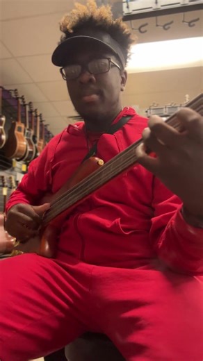 Watch me Slap on a Schecter fretless! #schecter #musicstore #gear