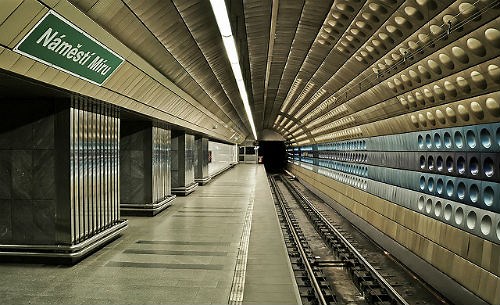 Métro Prague (Guide Complet) : Plan, Carte, Horaires, Prix, Lignes, etc.