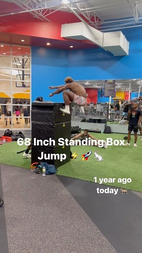 ⚡️68 Inch Standing Box Jump⚡️🚀 1 Year Ago Today 🐐 🕷️195 Ibs 5’11🕷️ Can’t wait for my body to heal up so I can break that record 🤝🏾 🤞🏾 - - - #boxjump #boxjumps #worldrecord #jump #jumptraining #athlete #jumphigh #athleticism #fit #verticaljumptraining #athletics #athletictraining #fitnessmotivation #fitnessgoals #sctop10 #trendingreels #fitnessreels #workoutreels #fitfam #plyometrics #sport #explosivetraining #gymworkout #viral #viralreels #reels #houseofhighlights #trending #explorepage 
