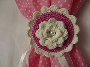 HOW TO MAKE THE CROCHET CURTAIN-TIE-BACK