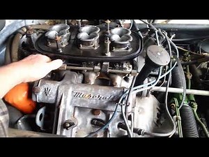 Citroen SM 1973 Maserati 3.0 litre V6 engine running