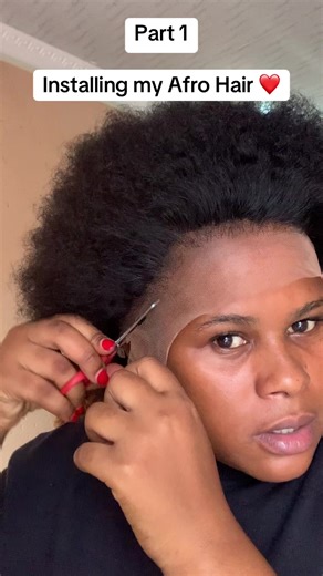 Step-by-Step Guide to Installing an Afro Wig