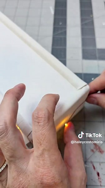 making of the ALIEN INN, my ALIEN movie-inspired diorama turned guest room 💚 #miniatures #diorama #scifi