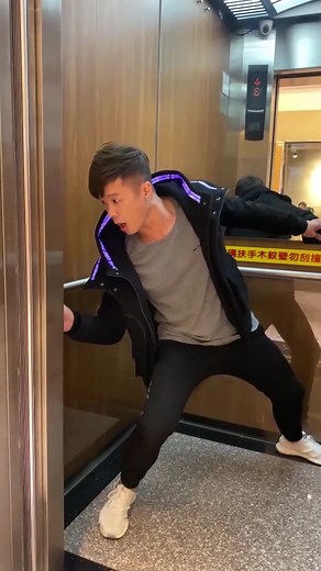 還好我動作快～差點來不急～ #foryou #nick日常 @紳士龍蝦 #badboy #壞男孩