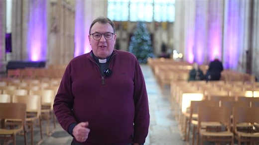 It was wonderful to welcome so many new families to last week’s Lantern Parade! ✨ Now we’re getting ready for 𝑺𝒕𝒓𝒊𝒄𝒕𝒍𝒚 𝑪𝒐𝒎𝒆 𝑪𝒉𝒓𝒊𝒔𝒕𝒎𝒂𝒔: 𝑴𝒂𝒓𝒌𝒆𝒕 𝑪𝒂𝒓𝒐𝒍𝒔 - a family favourite returning with a #StrictlyComeDancing twist.🪩 First service: this Sunday at 3.30pm (can’t make it? Join us Sunday 14th at 3.30pm instead) 💃 The scorecards are ready, the dancers are warmed up, and we’re stepping into a Christmas service like no other. Expect joyful carols, festive readings, mea