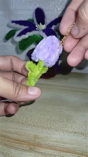 Fuzzy wire flower keychain .01 #fuzzywire #keychains #tutorials #diy