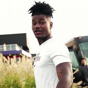 16K views · 631 reactions | Biggg Golf School ⛳️ | LSU Football | Facebook