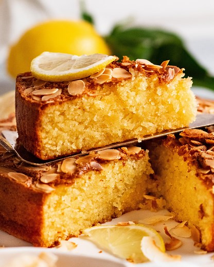 🚨 NEW RECIPE ALERT 🚨 This is a cake that is as delightfully easy to make as it is delicious to eat. Love the coconut lemon almond meal combination, and the springy, moist crumb 😊 LINK TO RECIPE ➡️ https://www.recipetineats.com/easy-lemon-coconut-almond-cake/ | RecipeTin