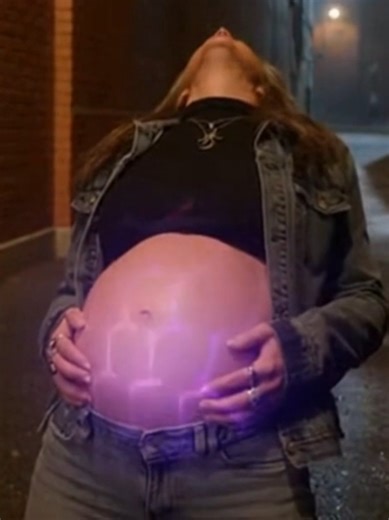 She tried to curse me but it backfired on her. 🤰🏽😈