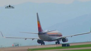 Este día nuevamente estuvo en el Aeropuerto Palmerola, 🇭🇳 el Boeing 737-800 AirCal Livery de American Airlines ✈️ | Aviación 504