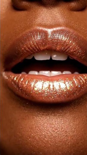 ASMR Applying Golden Honey Opal Class-Ring Lipstick 💛💎 | Luxurious Lip Transformation