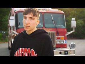 Hi Lil Wayne... (Official Video)