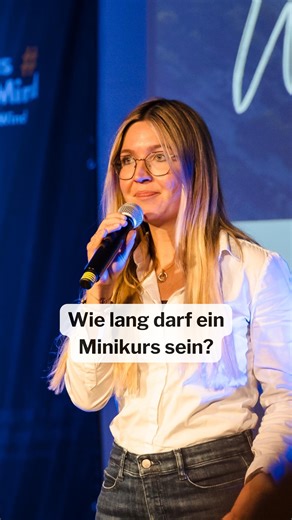 Patrick Wind on Instagram: "Gibt es für Minikurse eine bestimmte Länge, sodass sie am besten konvertieren? Wenn Du mehr dazu erfahren willst, dann höre in unsere Podcastfolge “Mit 37 € pro Kunde zur 100k-Marke? So denkt die Minikurs-Queen über Profit | Julia Trost @juliatrost.official ” rein Jetzt auf Spotify oder Apple Podcast anhören. Den Link findest Du in der Bio #podcast #patrickwind #mastermind #minikurse #dauer"