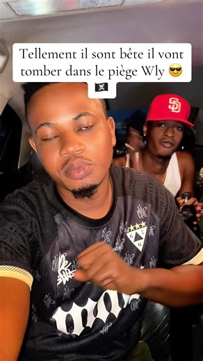 Je suis la tête et vous la queue le Game m’appartient et je vais le pirate 🏴‍☠️ #CapCut #foryouu #pourtoi #tiktokmali🇲🇱223 #tiktokcotedivoire🇨🇮 @Styfler Musique 😎🎶🎤🎧 @STUDIOS RECORDS @Bolon___ViBES @Fans clubs tonby off✅️ @BKO FREESTYLE @PASCAL OG 🔱 🅿️ @yaspi17 @Mama Anane Officiel @Zaka daddy off✅ @sko_buzz.223