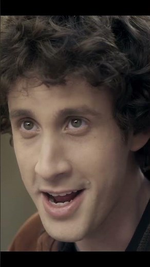 Adam, master of romantic failure 😎🤣 SODA #kevadams #comedy #funny #humor #frenchseries #flirting