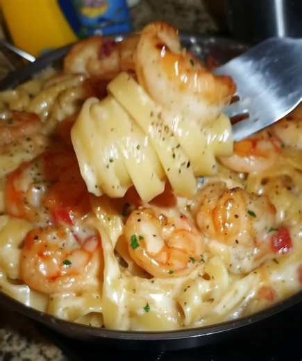 "I’ve tried 14 pasta recipes this year. This one? Instantly ranked #1. Even my picky sister couldn’t stop eating it!" Full recipe 👇 💬 | Daily Recipes