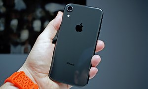 iPhone XR Review: Is the iPhone XR a Good iPhone?