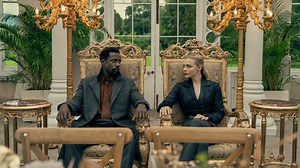 Review: 'The Peripheral' starts strong, but soon slows itself to an agonizingly self-serious crawl