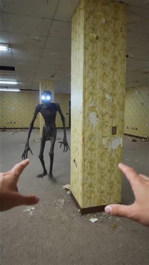 Creature Following Me in the Dark 😱 | Real Horror Encounter Caught on Camera