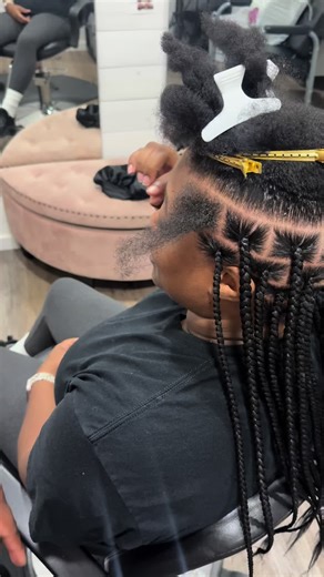 Knotless braid tutorial #howtobraid #knotlessboxbraids #knotlessbraidstutorial #knotlessbraids #howtobraid