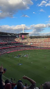THAT’S ONE MIGHTY ROAR 🦁 | Melbourne Cricket Ground (MCG)