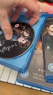 What happens when you put Blu-ray DVDs in an Xbox Series X