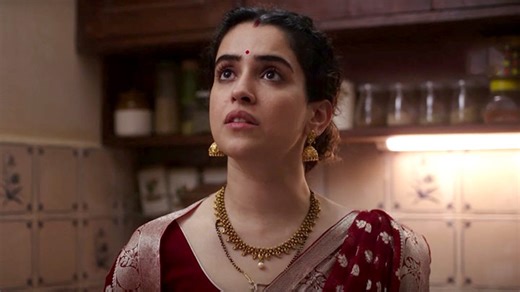 Mrs. | Official Trailer | A ZEE5 Original Film | Sanya Malhotra, Nishant Dahiya | Premieres 7th Feb - Bollywood Hungama