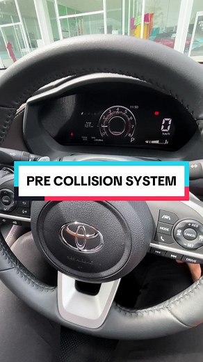 Menggunakan Sistem Pre Collision pada Toyota Vios