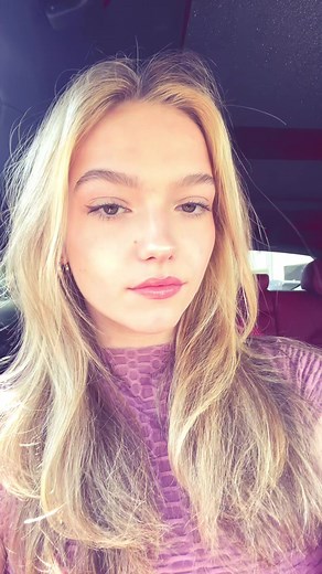 Inside My Car: Relaxing Hairstyling Routine