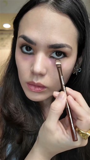 Grunge Makeup Tutorial #makeup #grunge #grungemakeup #grungegirl #grungestyle #grungerevival