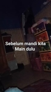 Tutup pintu gik ngocolah Lia Maliki | Lia Maliki