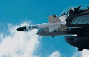 The EHUD AACMI (Autonomous Air Combat Maneuvering Instrumentation) is a unique real time air combat training, debriefing and safety enhancement system for fighter aircraft pilots. EHUD enables live training at a sophisticated level - including the simulated armament firing, real-time hit and miss assessments, and exceptional debriefing capabilities. Used by 17 air forces in important fighter jets including: F-15, F-16, F-18, Eurofighter Typhoon, Su-30, Mig 29, and many more. The EHUD is used wit