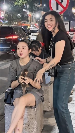 Prank titip hewan lucu otter ke cewek cantik auto di tinggal pergi #viralvideo #viralshort