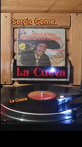 Vicente Fernández Miraron Llorar a Un Hombre Álbum: A Pesar De Todo CBS | La Cueva