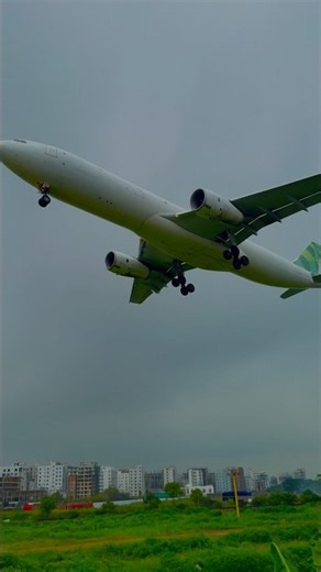 Mas Airlines Airbus A330 landing #aviation #airplane #ytshorts #shorts #a330 #trending #fpyシviral