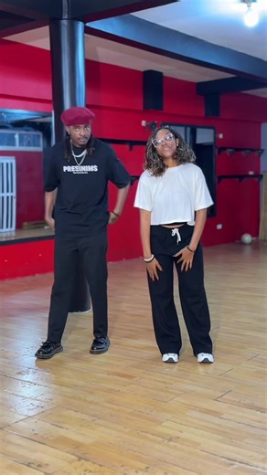 J’ai voulu faire avec celui qui a mis tous les cœurs de Yaoundé en miette 😭😭❤️ @Ka Pulga Nostra🧊 #viraltiktok #fypage #jeveuxpasserdanstespourtoi