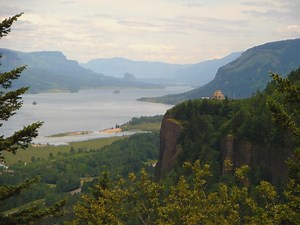 Vista House @ Crown Point, Columbia River Gorge, OR