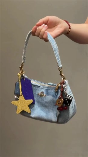 Coach Washed Denim Teri, absolutely stunning.#coachbag #coachbags #bagged #hangbag #fyv