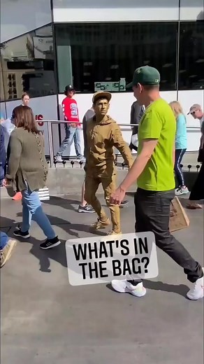 what's in the bag?? #funnyvideos #scareprank #lasvegas