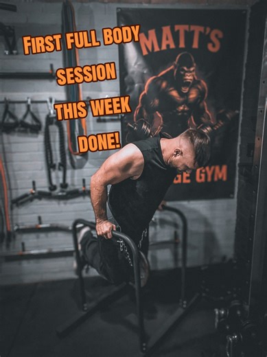 First full body session this week done!! new program. still cutting but weights and reps still go up!! 💪💪💪💪💪💪💪💪💪💪💪💪💪💪 #fitnesstips #muscle #garagegym #homeworkout #lifestyle
