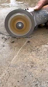 How to operate a concrete grinder
