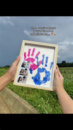 Hand-Painted Frames for Special Occasions
