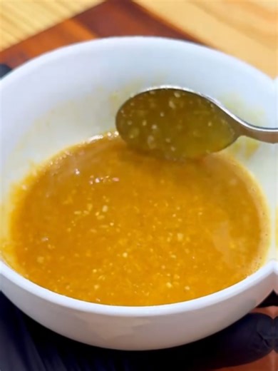 Simple, effective, and affordable recipes using everyday ingredients 🌿 Follow for daily natural tips, easy recipes, and healthier living 💚 💬 Comment if you want more • 👍 Like • 🔁 Share #NaturalRemedies #HomeRemedies #NaturalHealing #HealthyLiving #HolisticHealth