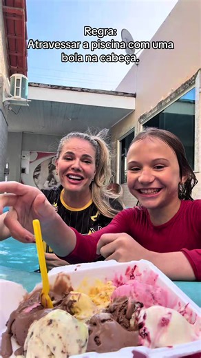 Desafio da Piscina: Atravessar com Bola na Cabeça