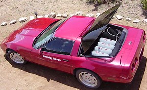 Eccentric Engineer Shows Off Hydrogen-Powered Corvette