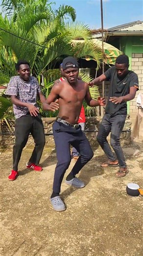 Atommy sifa _Barack Obama Dancing challenge #dancechallenge #goviral #challenges #dancevideo